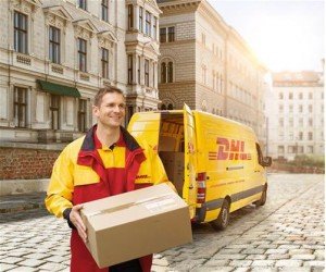 خدمة شحن DHL متوفرة في متجر تمور المدينة