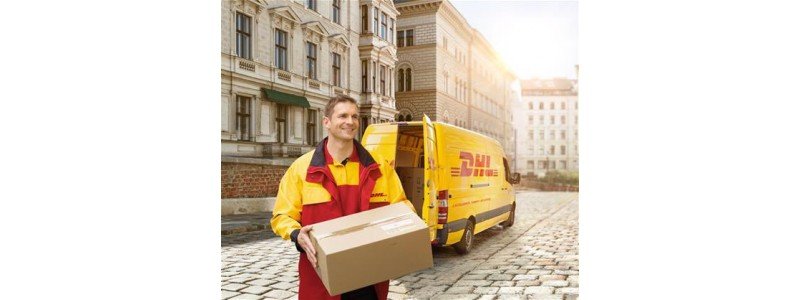 خدمة شحن DHL متوفرة في متجر تمور المدينة